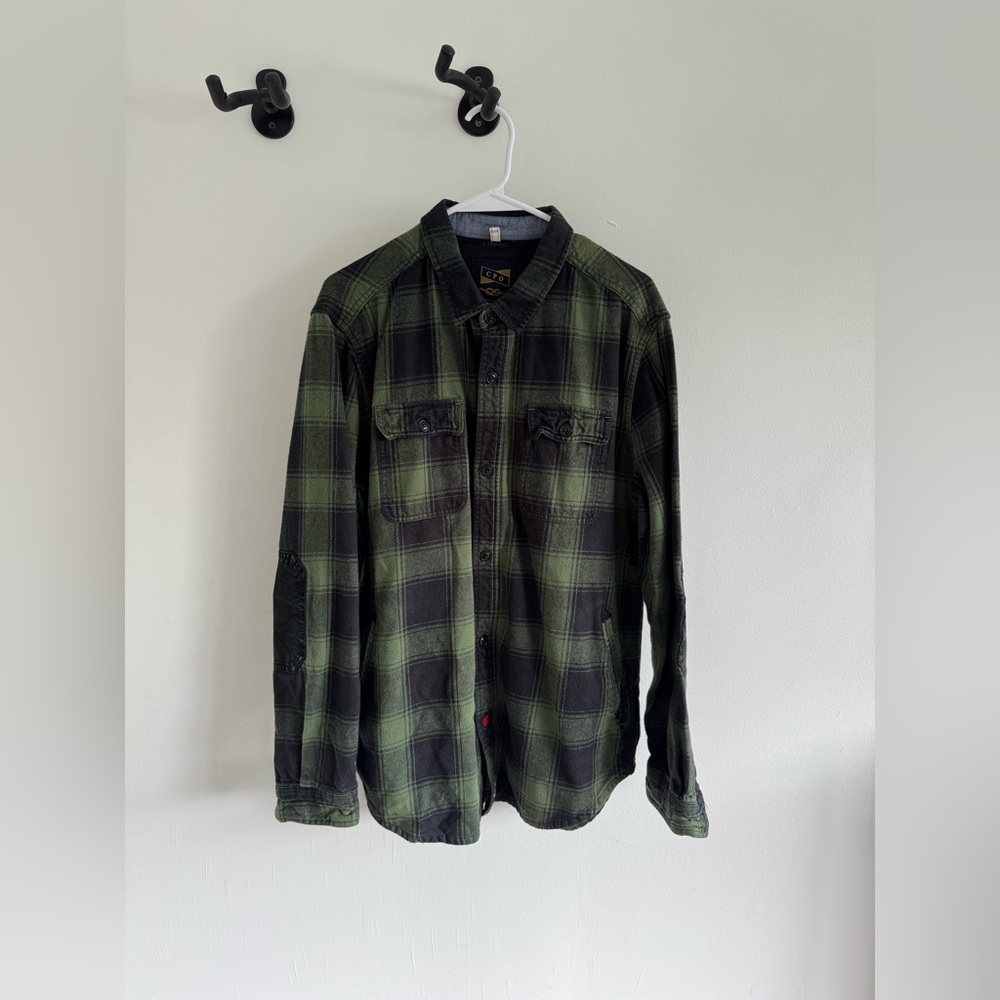 Men’s Green Plaid Button-Up Shirt - CPO from Urban Outfitters